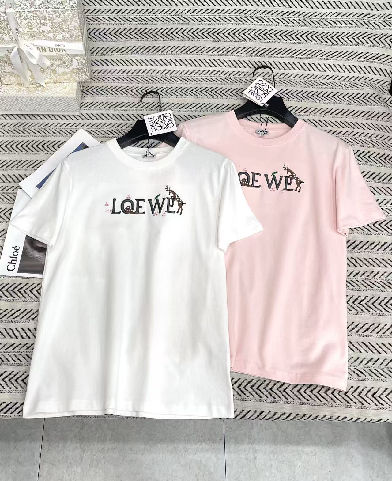 L0WEW 刺繍入りカタツムリと鹿の文字Tシャツ【50％割引+送料無料】