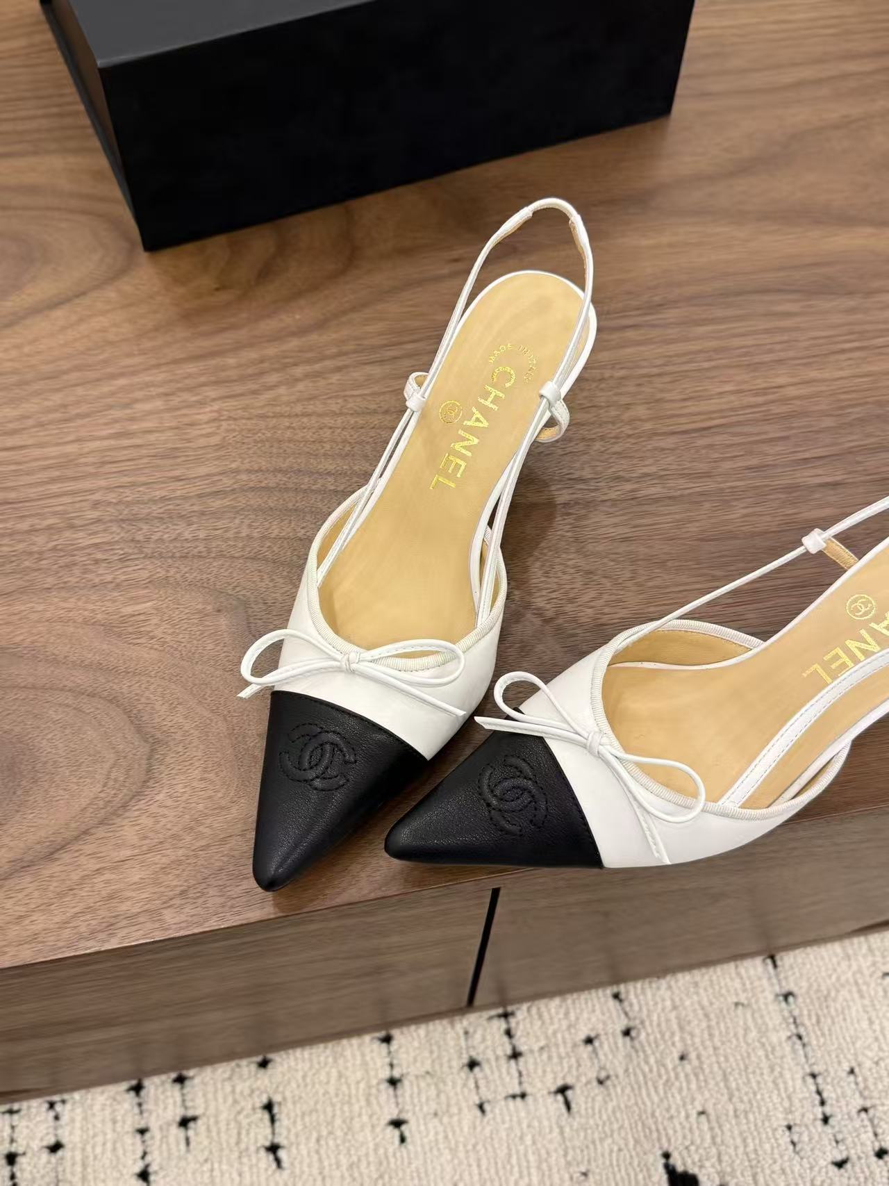CHANE1 高品質蝶ネクタイレザーハイヒール【50％割引+送料無料】