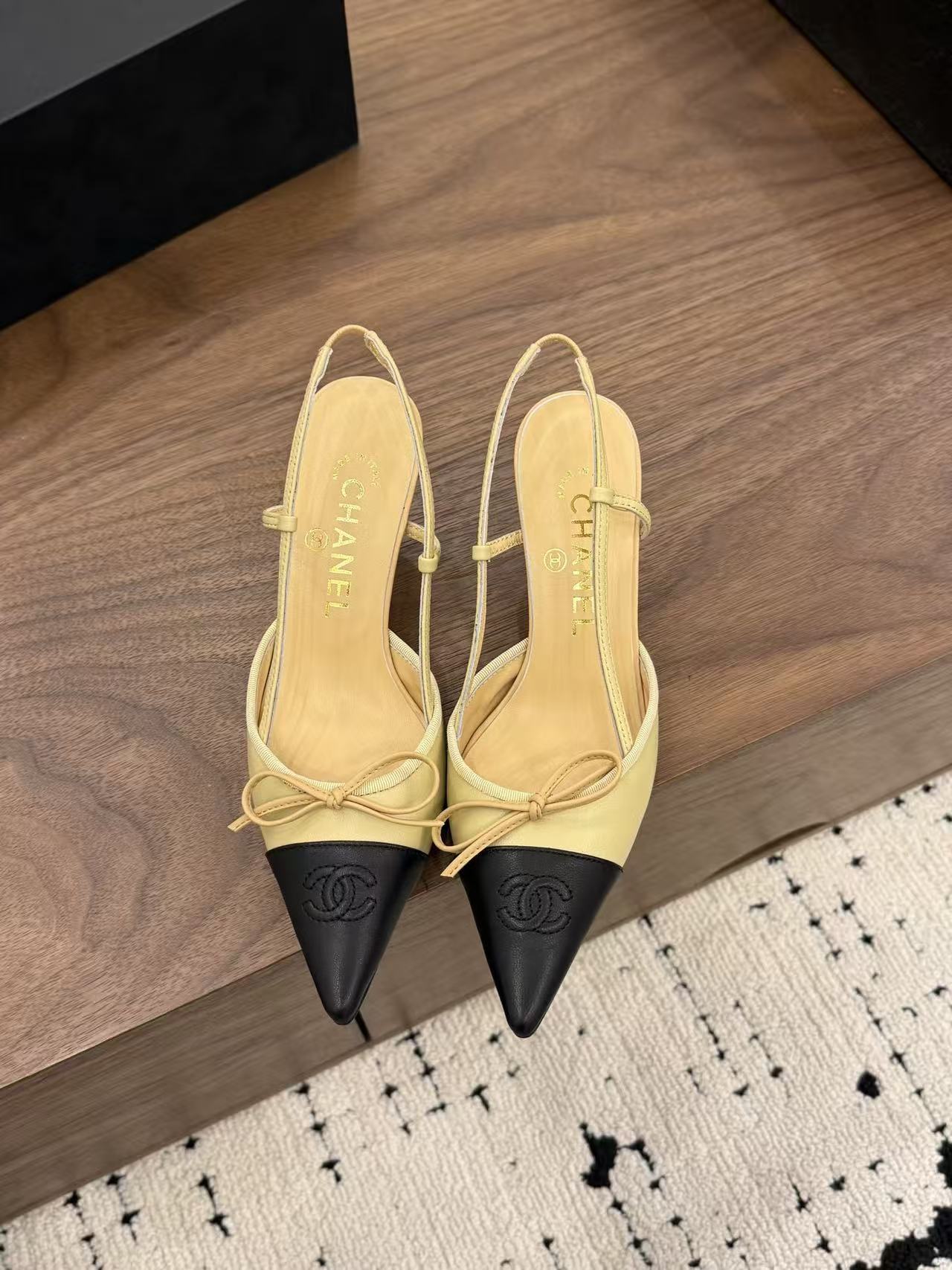 CHANE1 高品質蝶ネクタイレザーハイヒール【50％割引+送料無料】