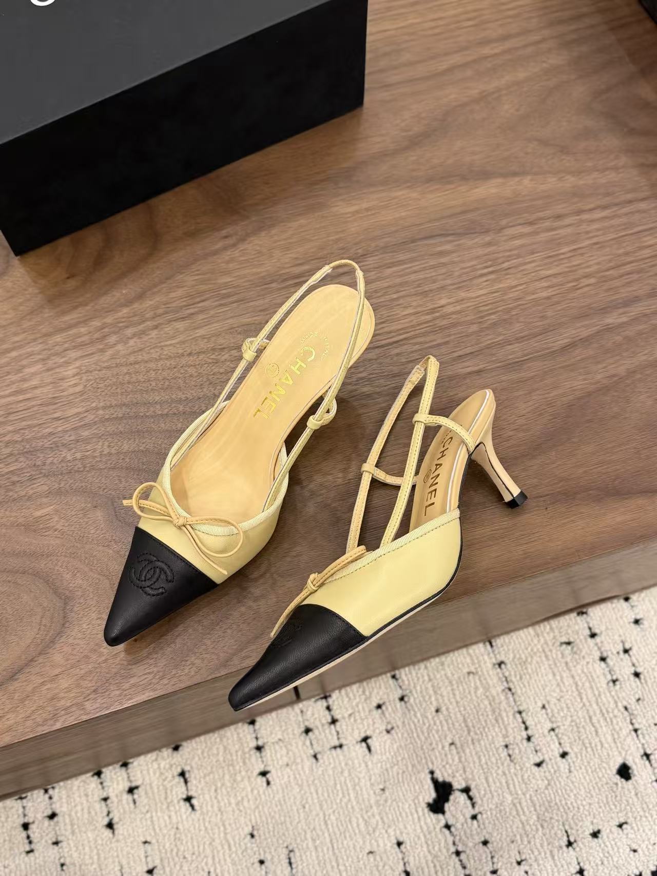CHANE1 高品質蝶ネクタイレザーハイヒール【50％割引+送料無料】