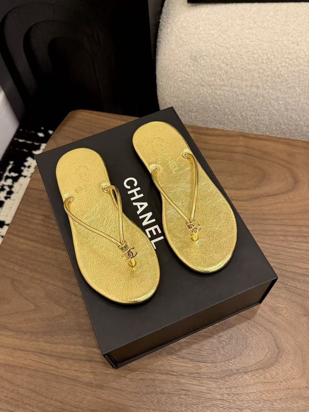 CHANE1 高品質シンプルダブルCスリッパ【50％割引+送料無料】