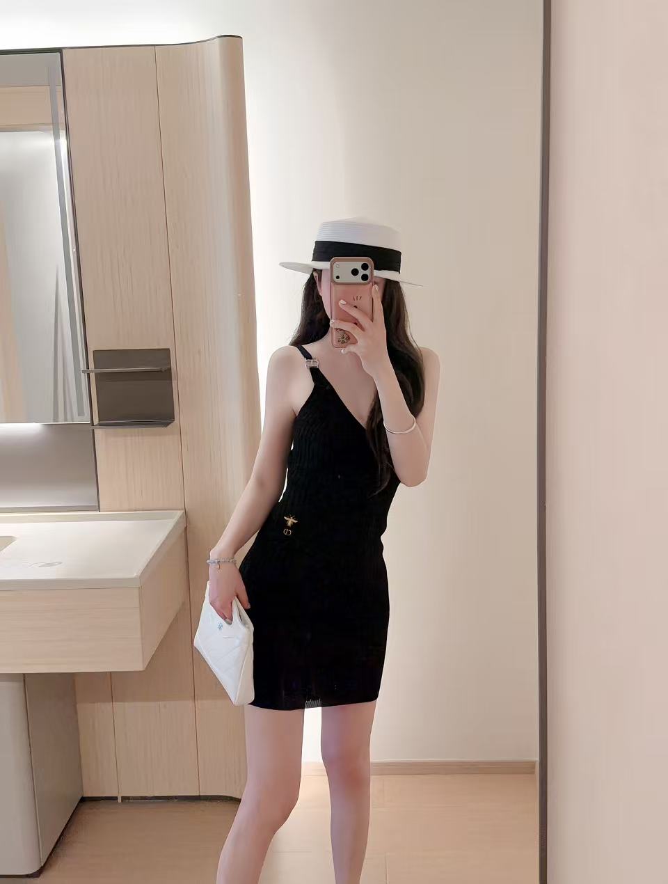 DIOR CD刺繍入りBeeモチーフ ウールストラップドレス【50％割引+送料無料】