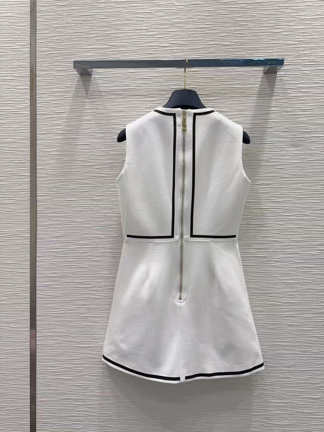 LV ノースリーブドレス【50％割引+送料無料】