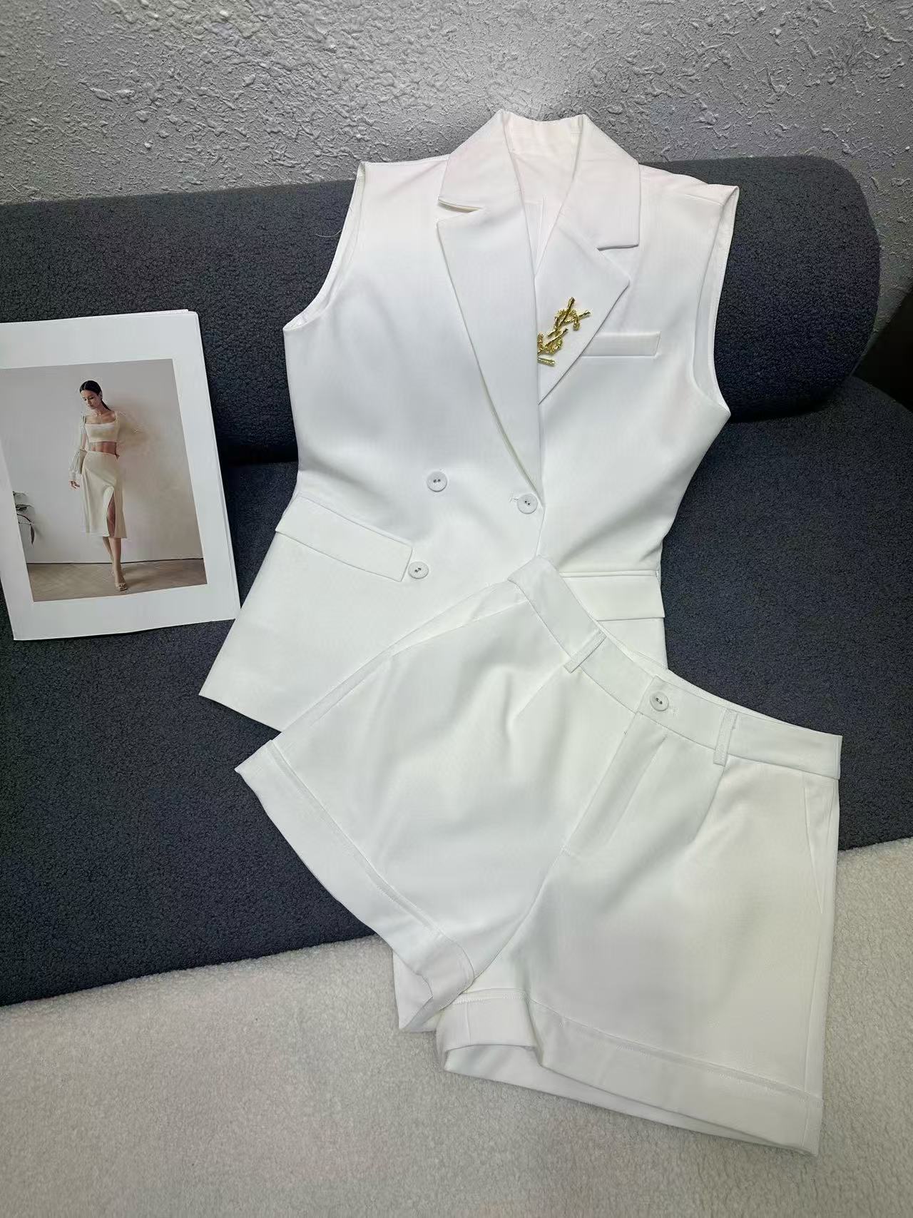 YSK スーツベスト＆ショートパンツ 2点セット【50％割引+送料無料】