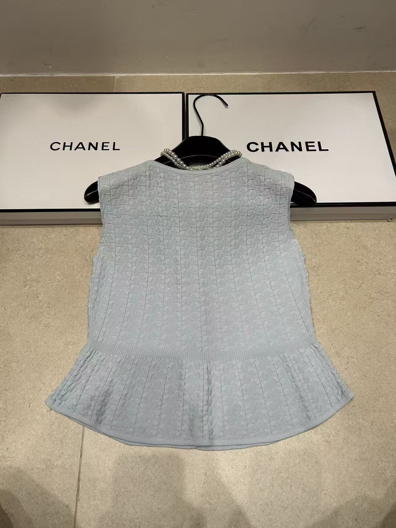 M1UM1U パールウールベスト【50％割引+送料無料】