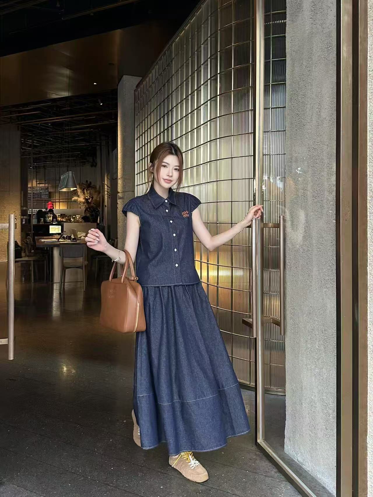 M1UM1U デニムベスト＆スカート 2点セット【50％割引+送料無料】