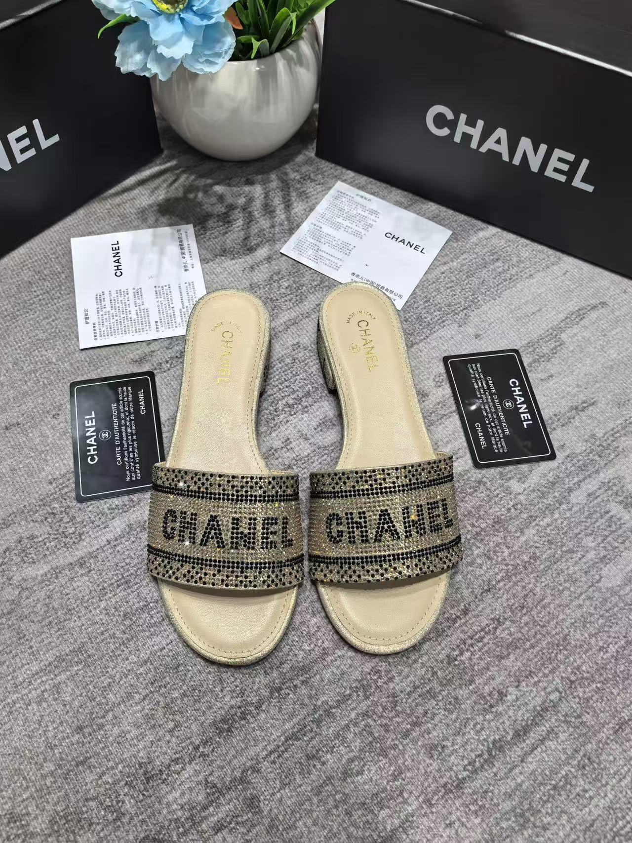 CHANE1 ラインストーン装飾レターフラットシューズ【50％割引+送料無料】