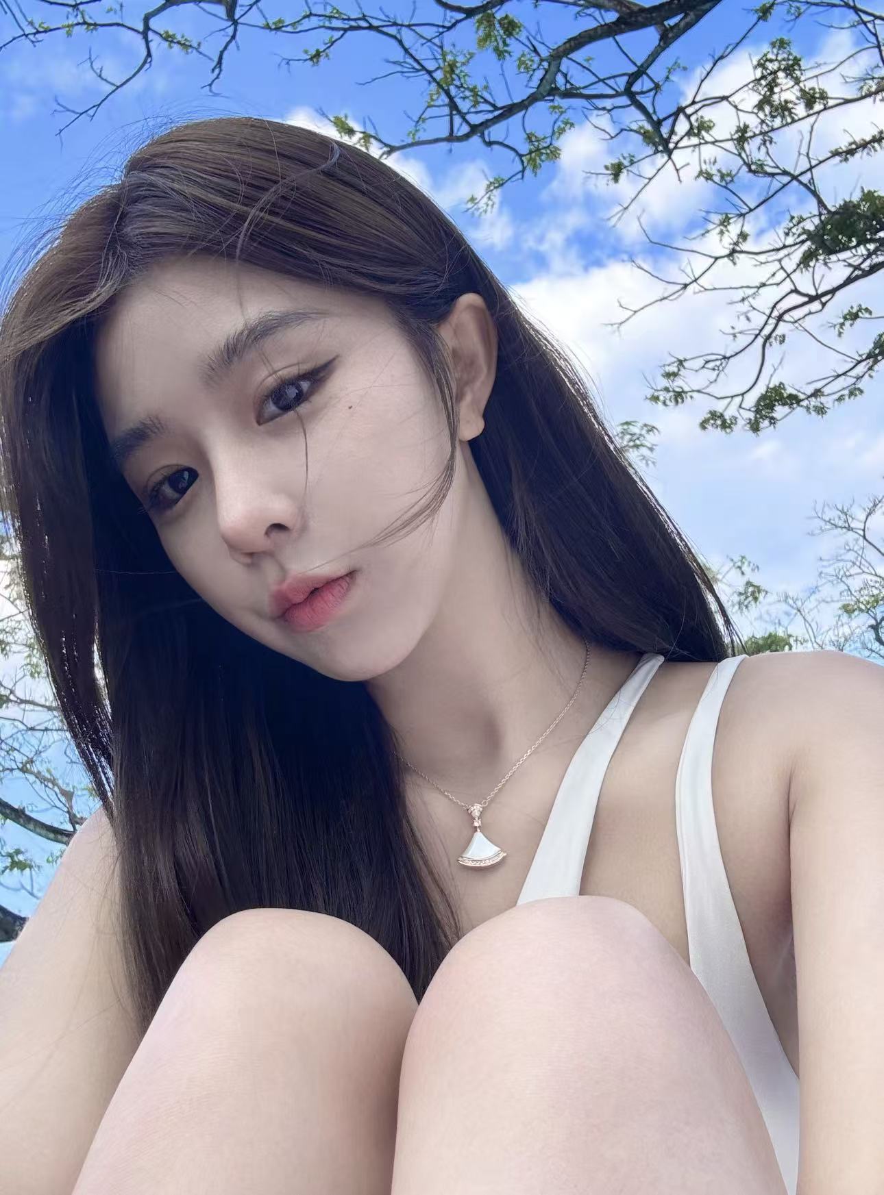 BVLGAR1白蝶貝の扇形ネックレス【50％割引+送料無料】