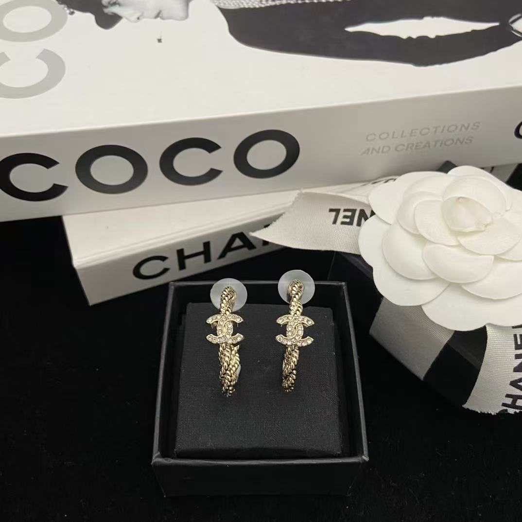 CHANE1 ツイストダブルCフープピアス【50％割引+送料無料】