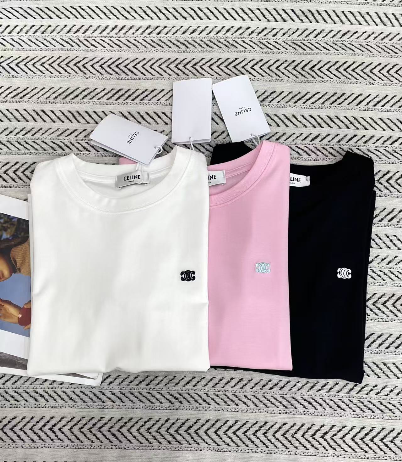 CEL1NE 凱旋門 ロゴ Tシャツ【50％割引+送料無料】