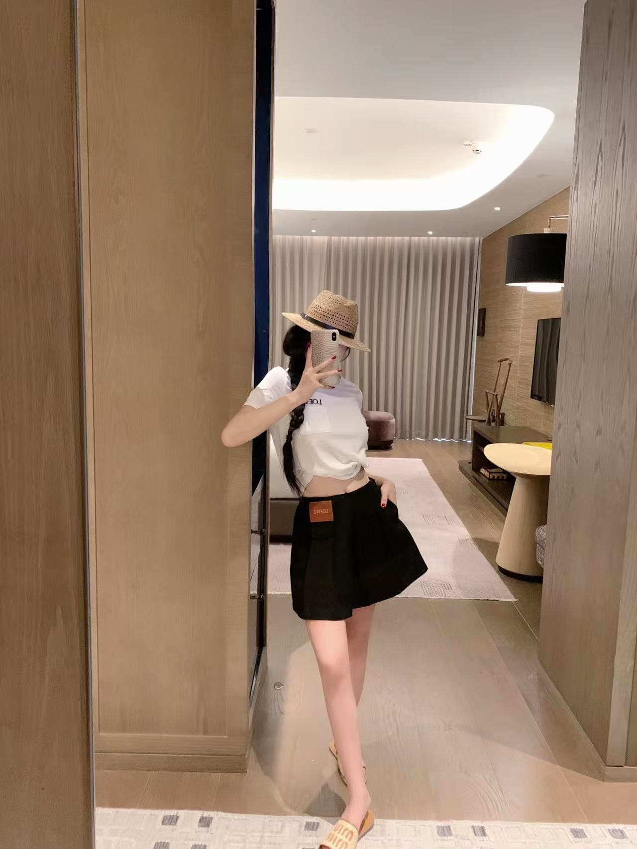 LV ミニマル Tシャツ＆スカート 2点セット【50％割引+送料無料】