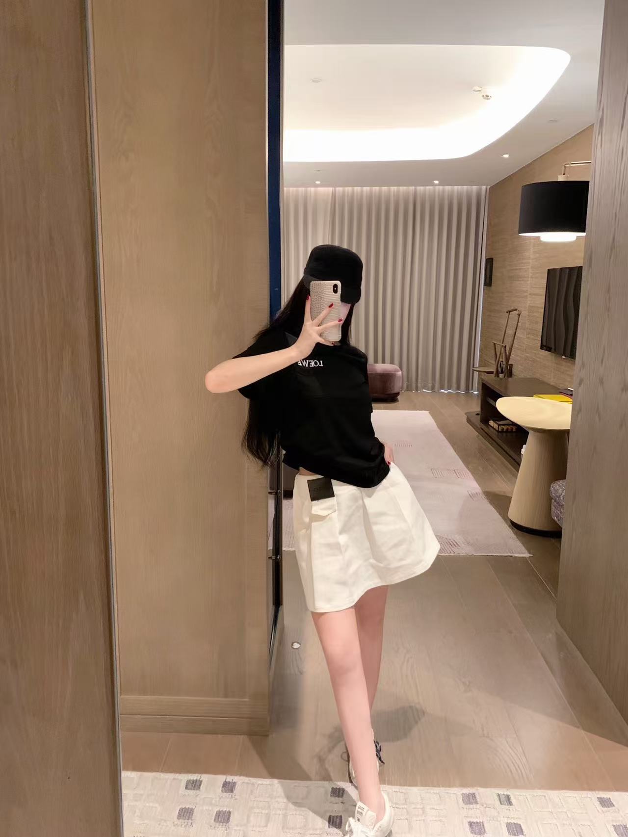 LV ミニマル Tシャツ＆スカート 2点セット【50％割引+送料無料】