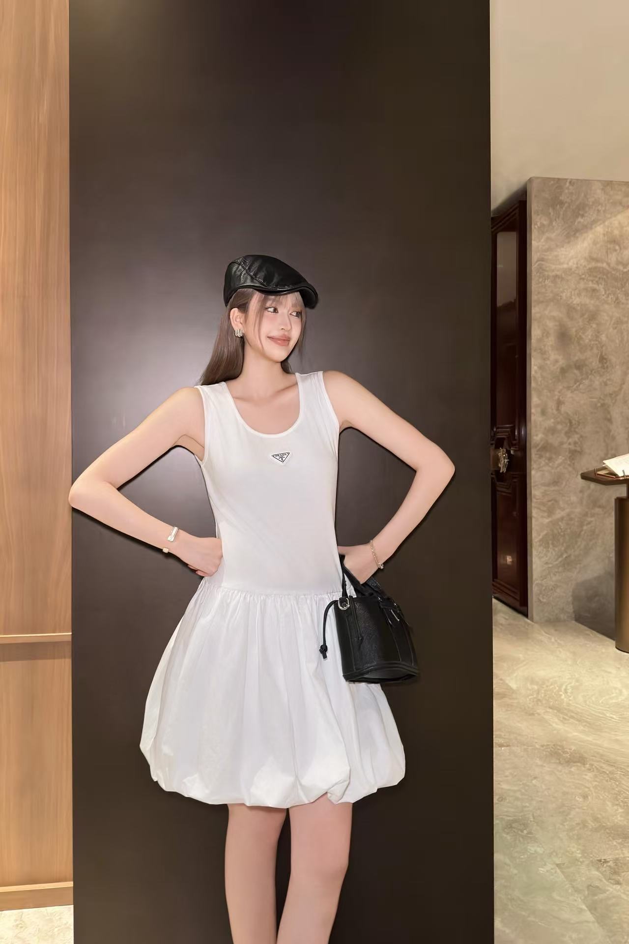 PR4DA トライアングルロゴ ノースリーブドレス【50％割引+送料無料】