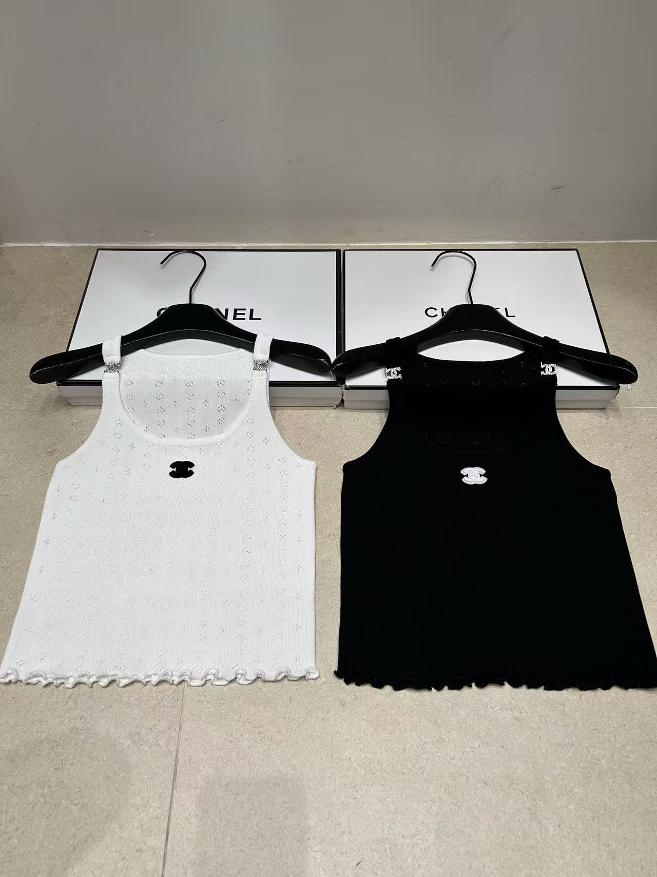 CHANE1 ダブルC ウールベスト【50％割引+送料無料】