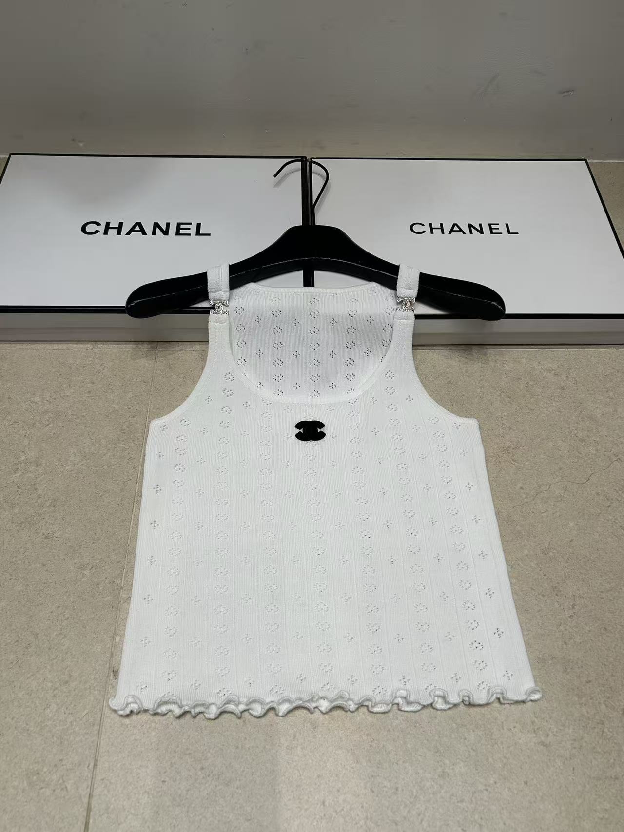 CHANE1 ダブルC ウールベスト【50％割引+送料無料】