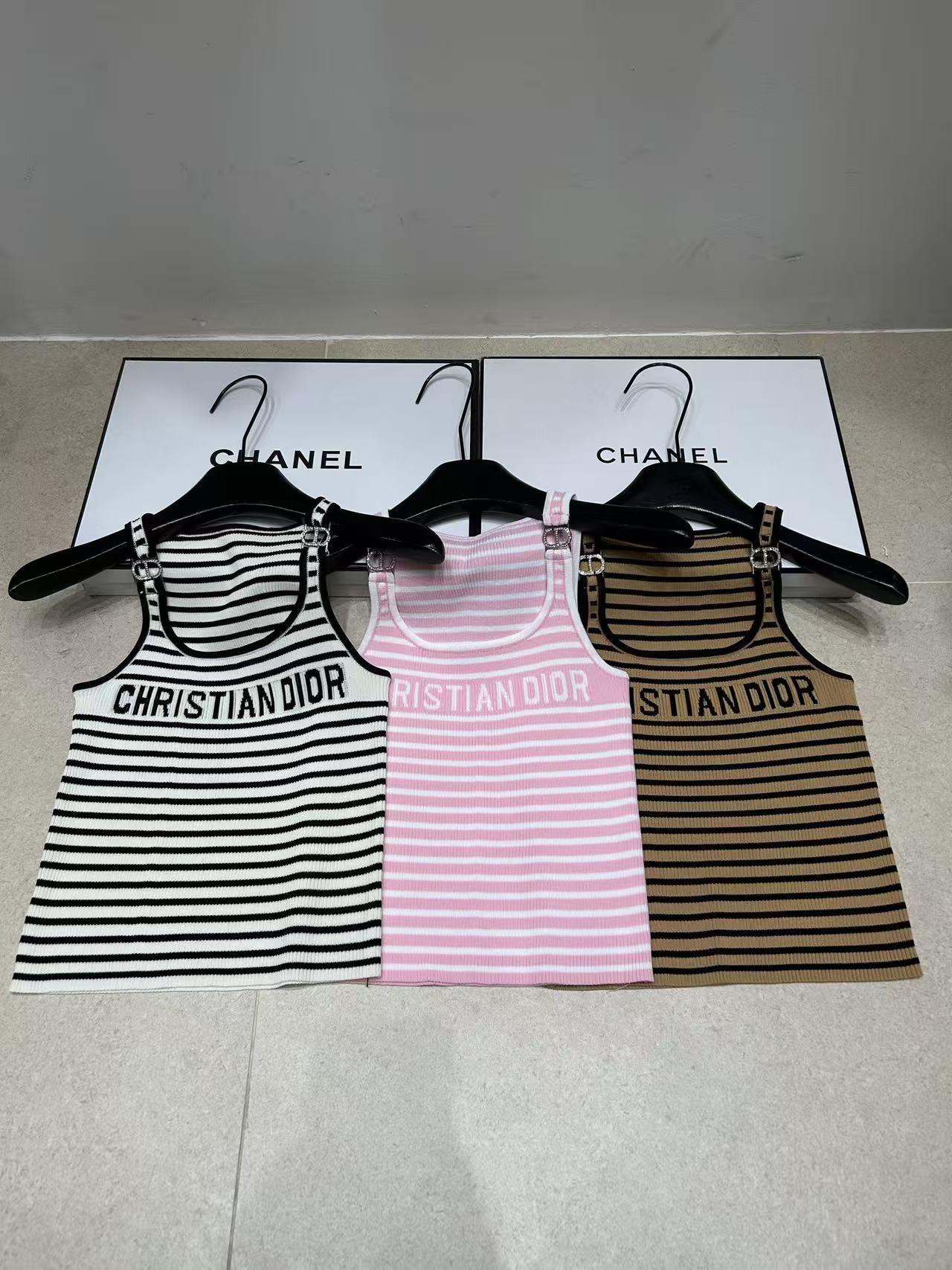 DIORレターストライプ ウールベスト【50％割引+送料無料】