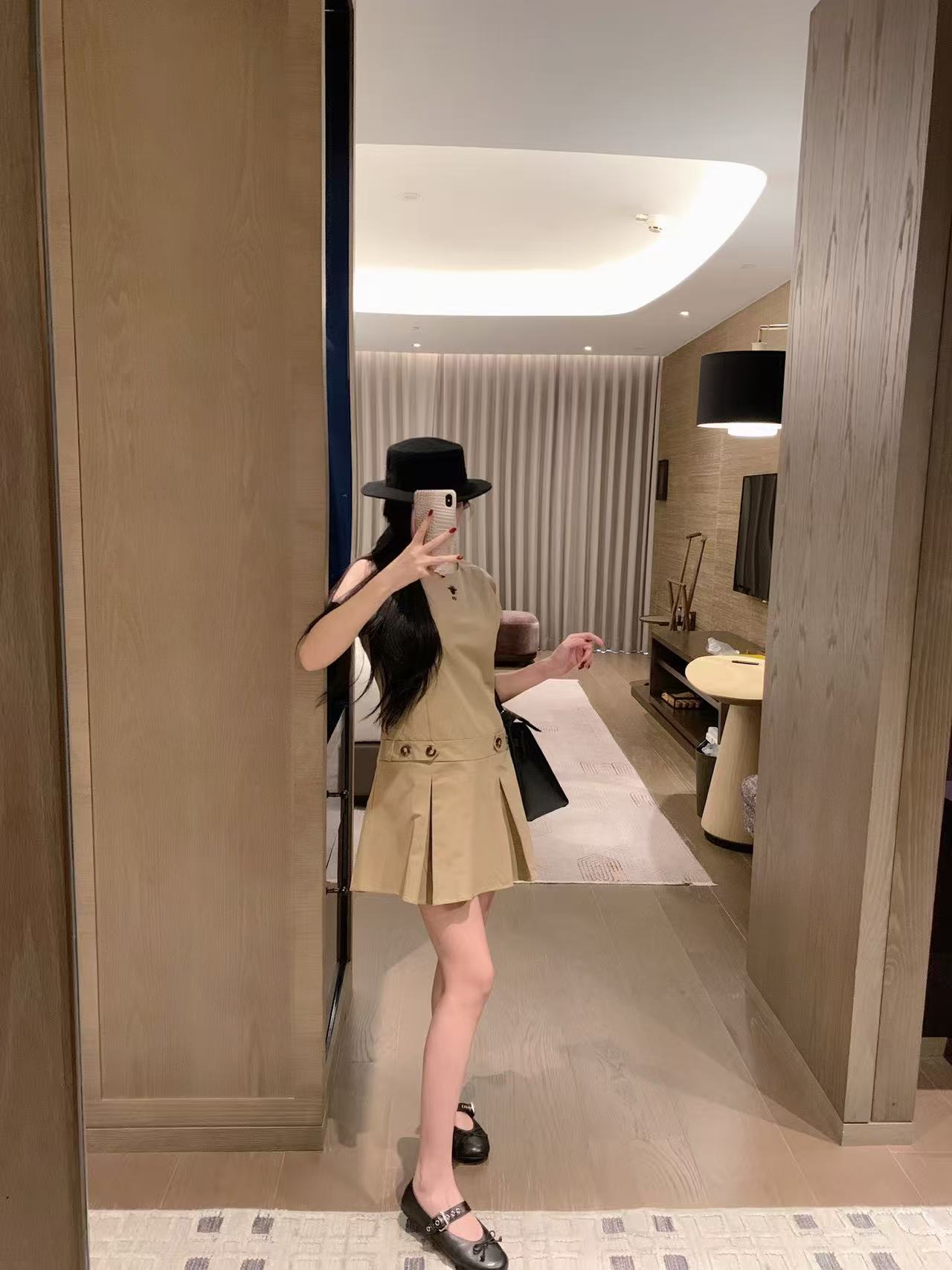 DI0Rプリーツ ノースリーブワンピース【50％割引+送料無料】