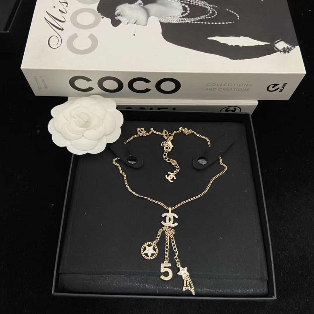 CHANE1 ダブルC 五芒星ネックレス【50％割引+送料無料】