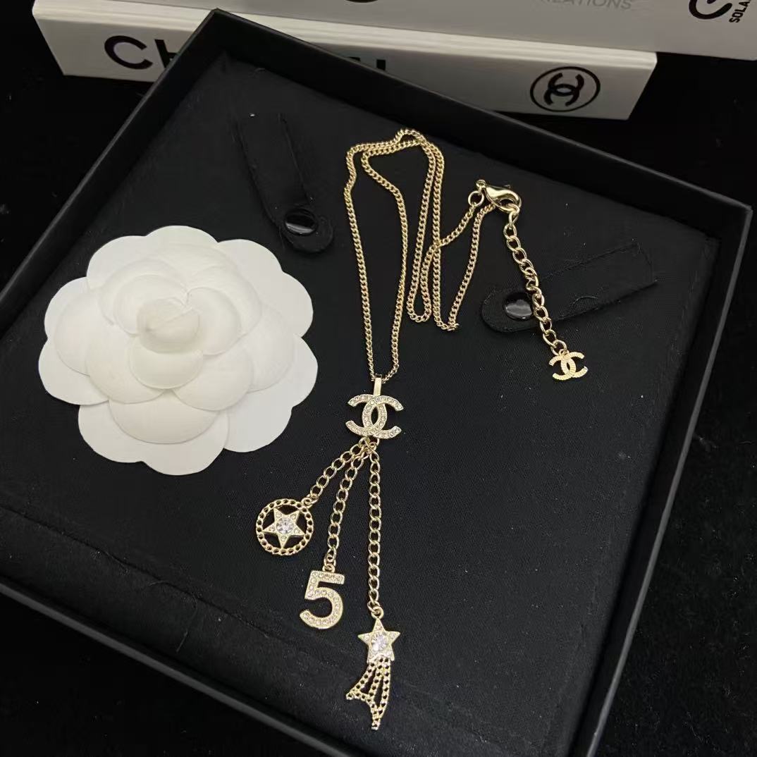 CHANE1 ダブルC 五芒星ネックレス【50％割引+送料無料】