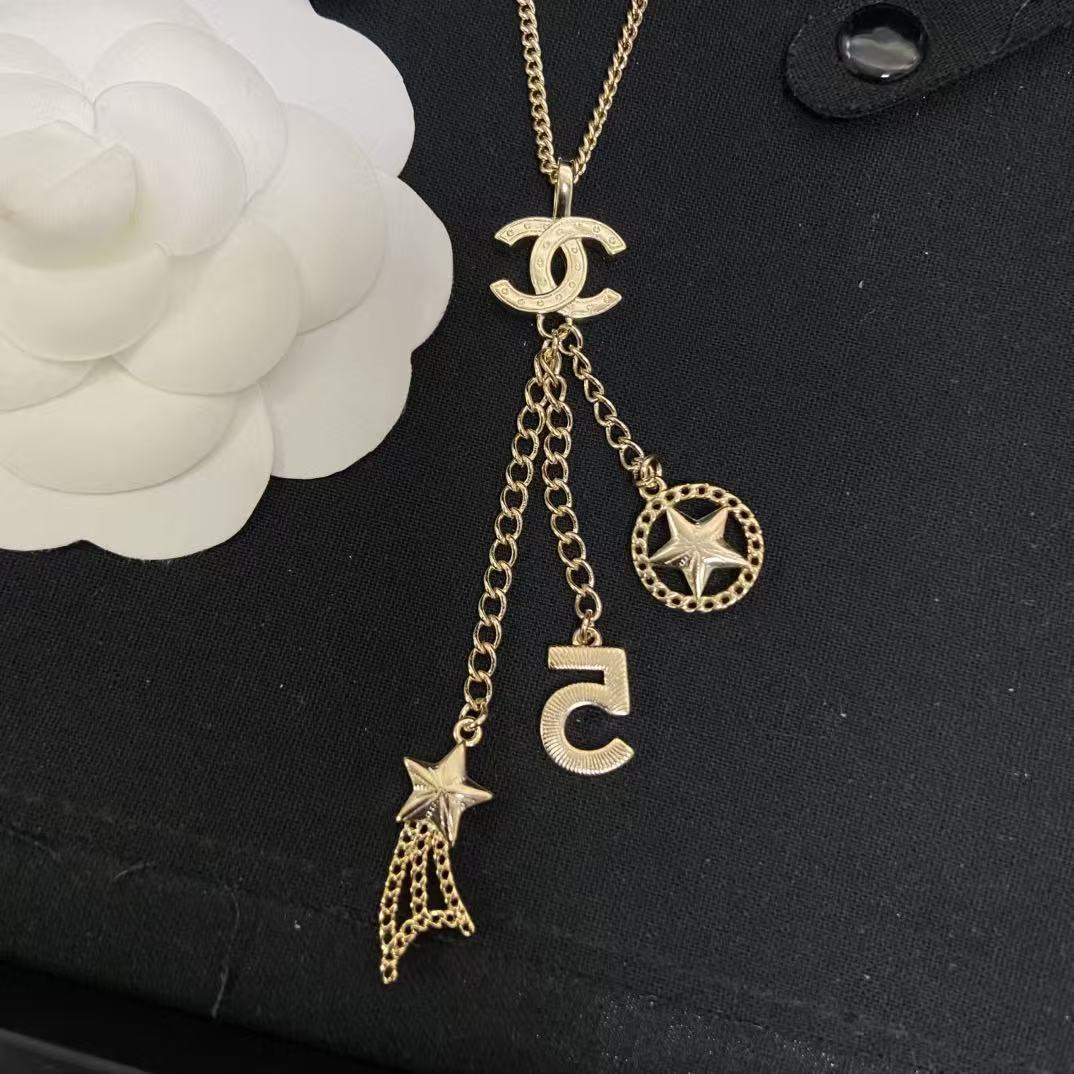 CHANE1 ダブルC 五芒星ネックレス【50％割引+送料無料】