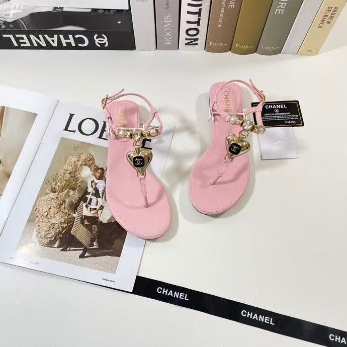 CHANE1 ダブルCバックルハートサンダル【50％割引+送料無料】