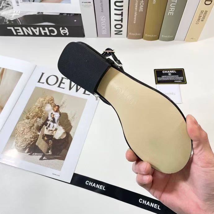 CHANE1 ダブルCバックルハートサンダル【50％割引+送料無料】