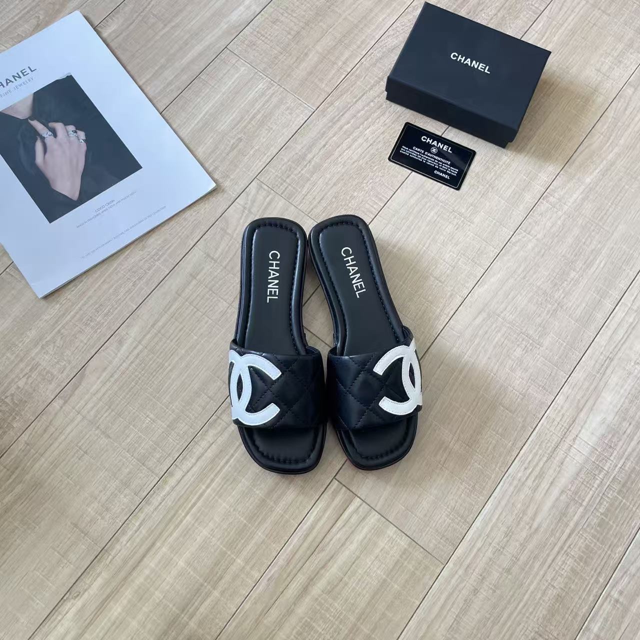 CHANE1 シンプルダブルCスリッパ【50％割引+送料無料】