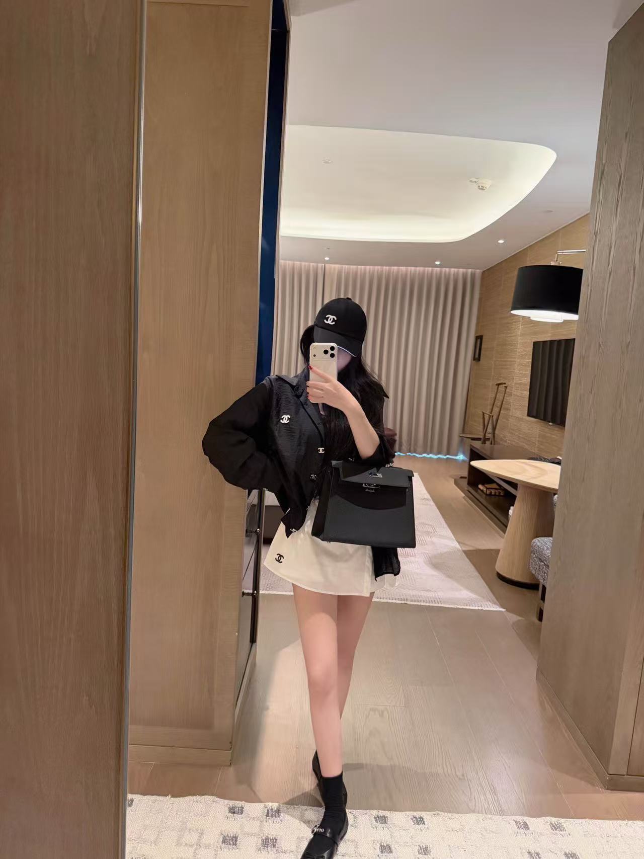 CHANE1 ダブルC ベスト＋シャツ【50％割引+送料無料】