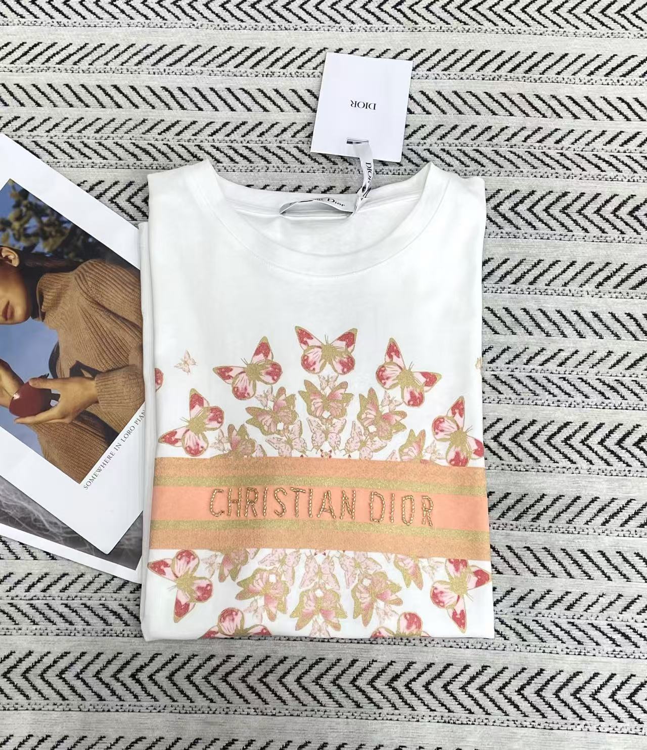 DIOR バタフライ・レタリング Tシャツ【50％割引+送料無料】