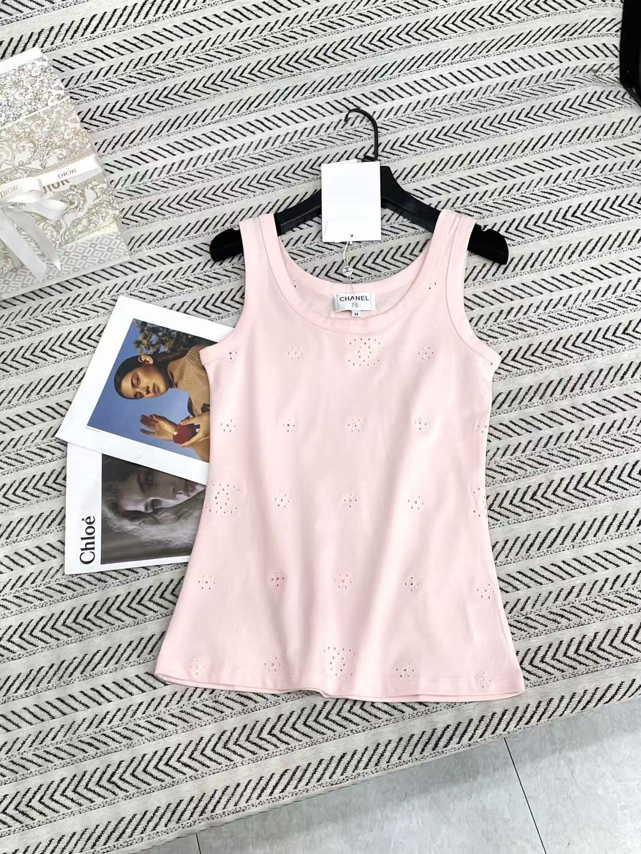 CHANE1 刺繍ロゴ入りレターベスト/Tシャツ【50％割引+送料無料】