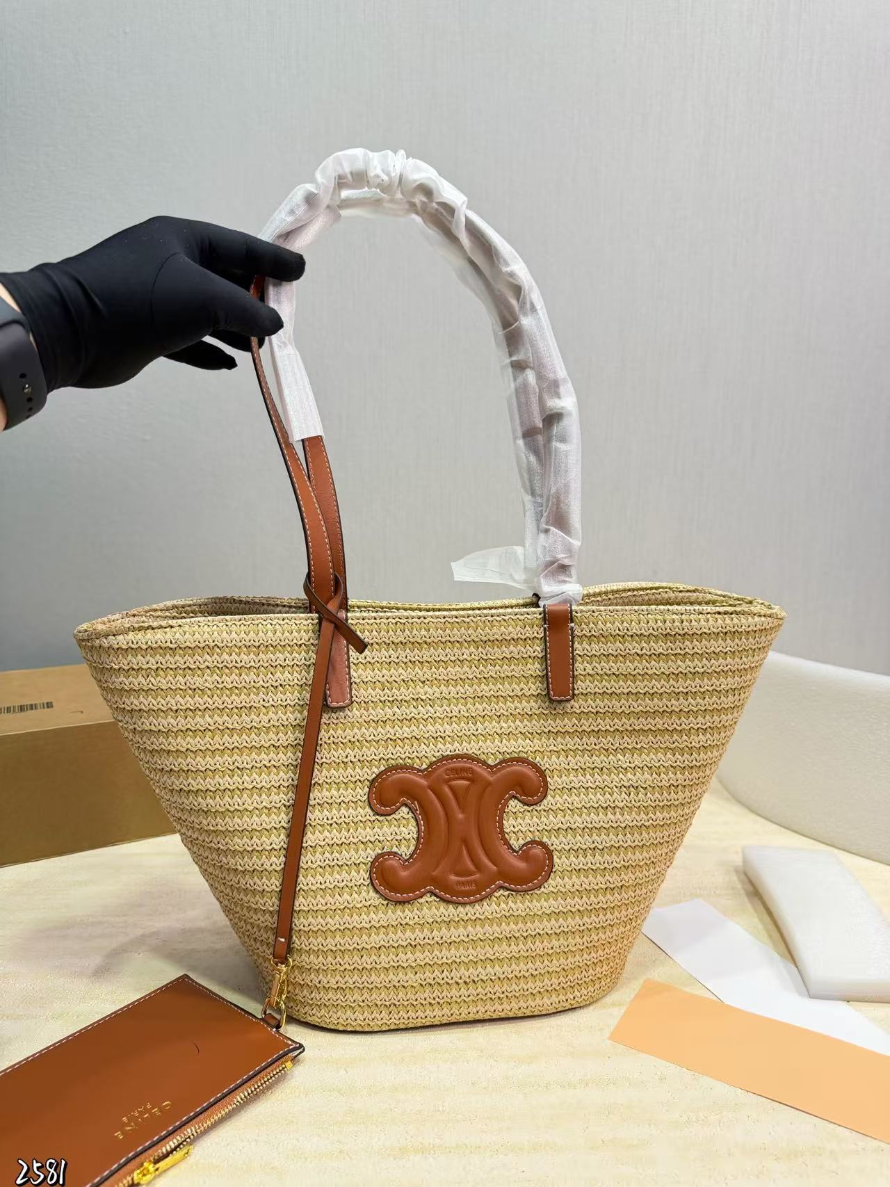 CEL1NE 凱旋門 ストロー織り脇下バッグ【50％割引+送料無料】