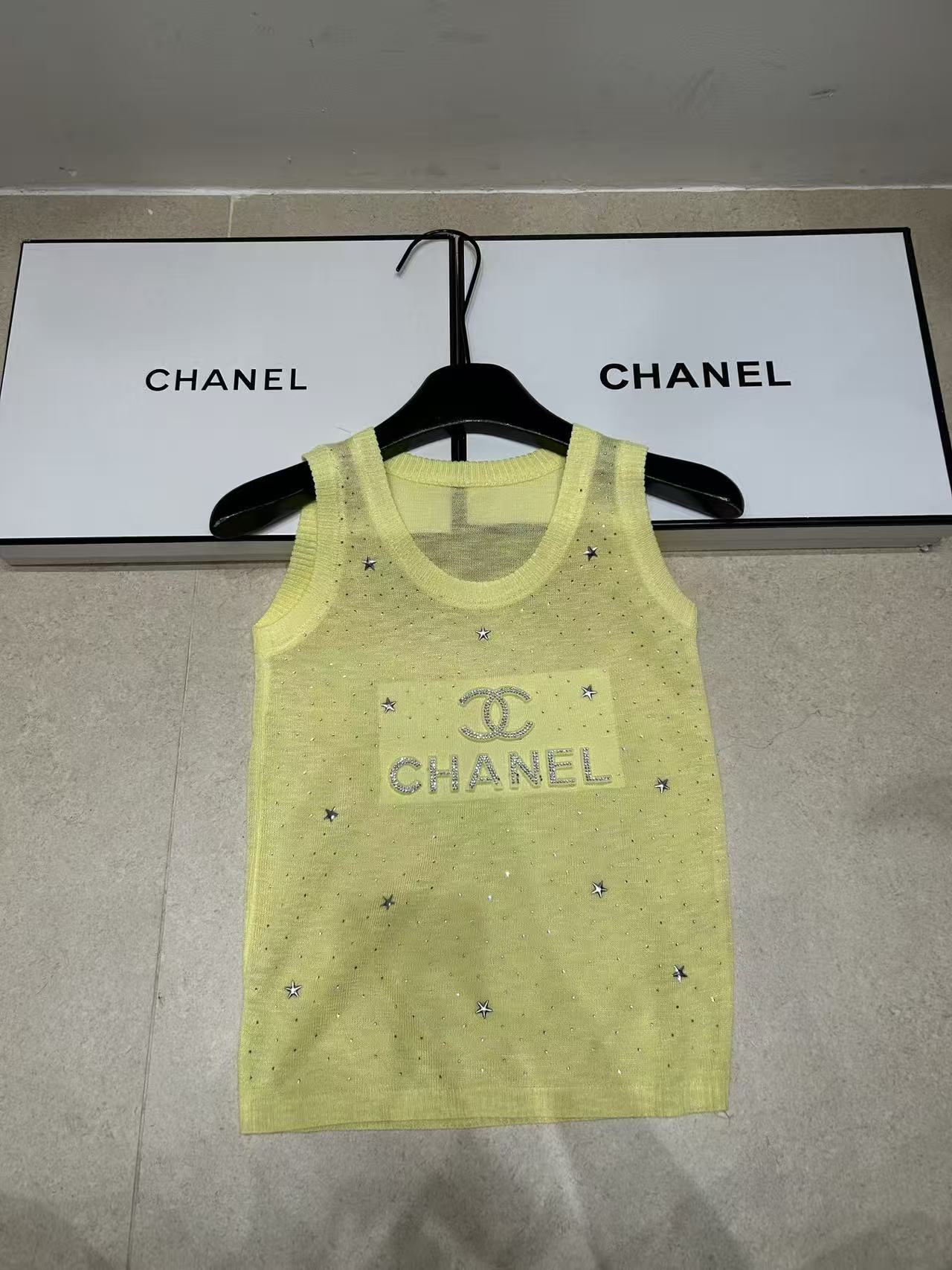 CHANE1 ダブルC ラインストーンレター ウールベスト【50％割引+送料無料】