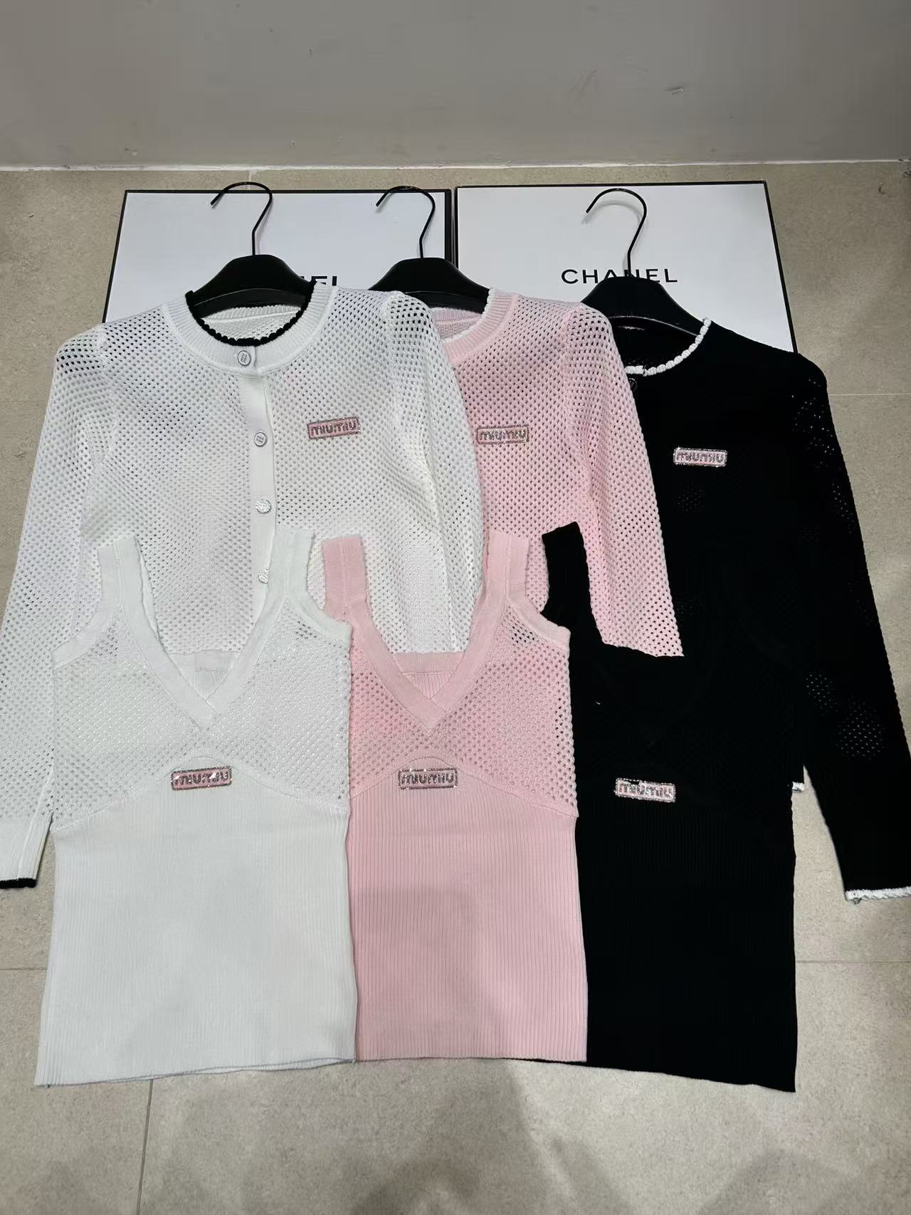 M1UM1U ウールベスト ＋ カーディガン【50％割引+送料無料】