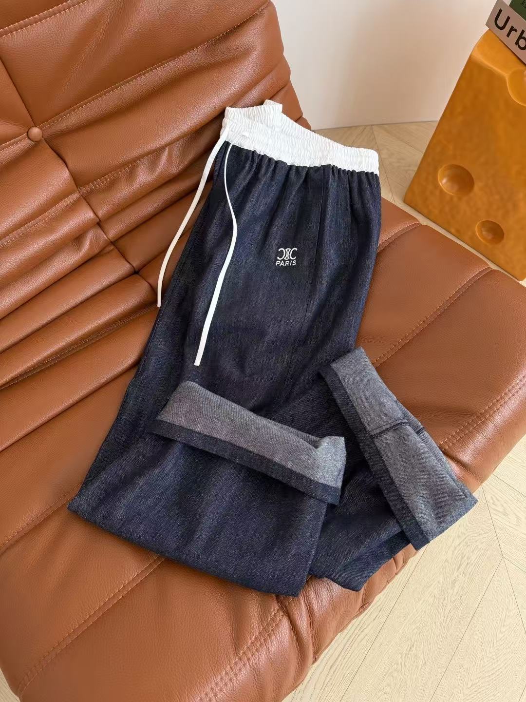 CELINE 凱旋門刺繍 カジュアルトラウザーズ【50％割引+送料無料】