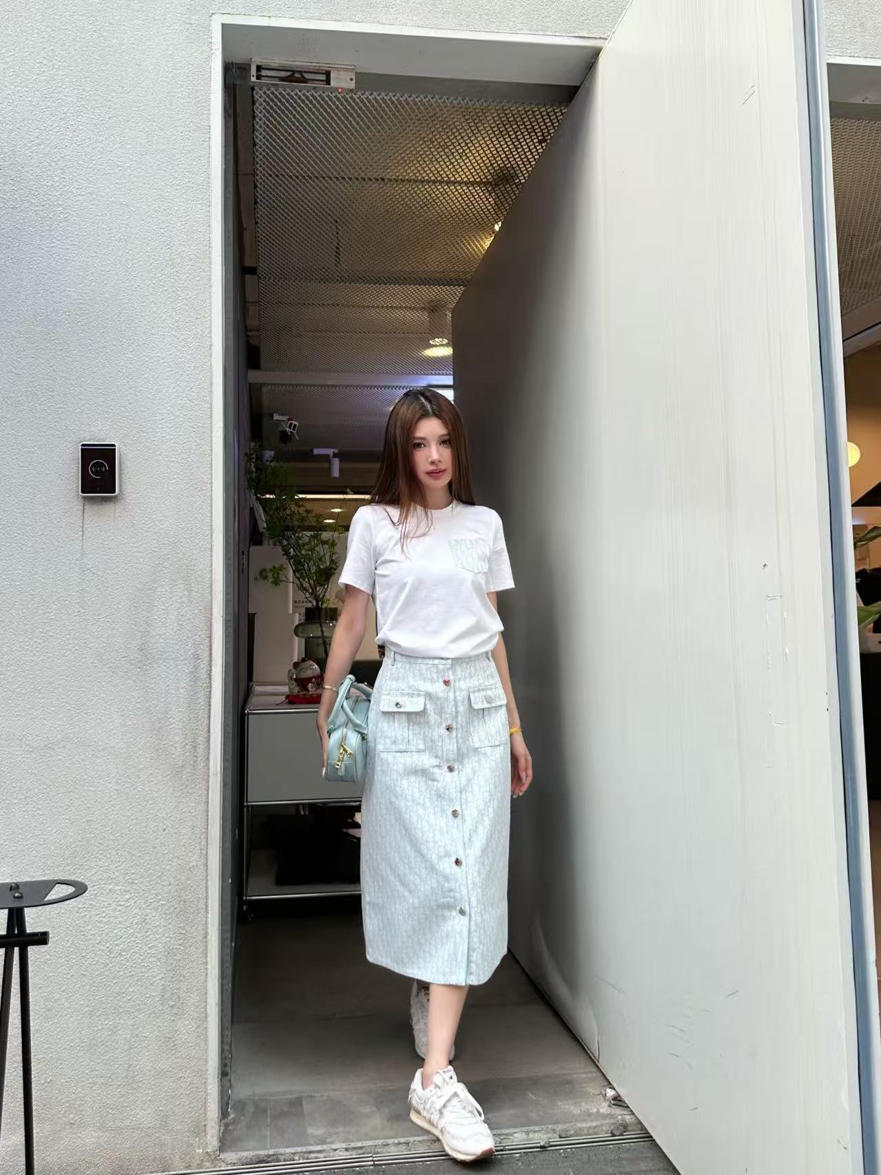 DIOR 高品質ポケットTシャツ ＋ スカート【50％割引+送料無料】