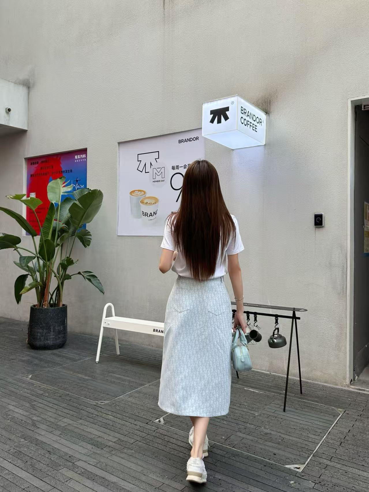 DIOR 高品質ポケットTシャツ ＋ スカート【50％割引+送料無料】