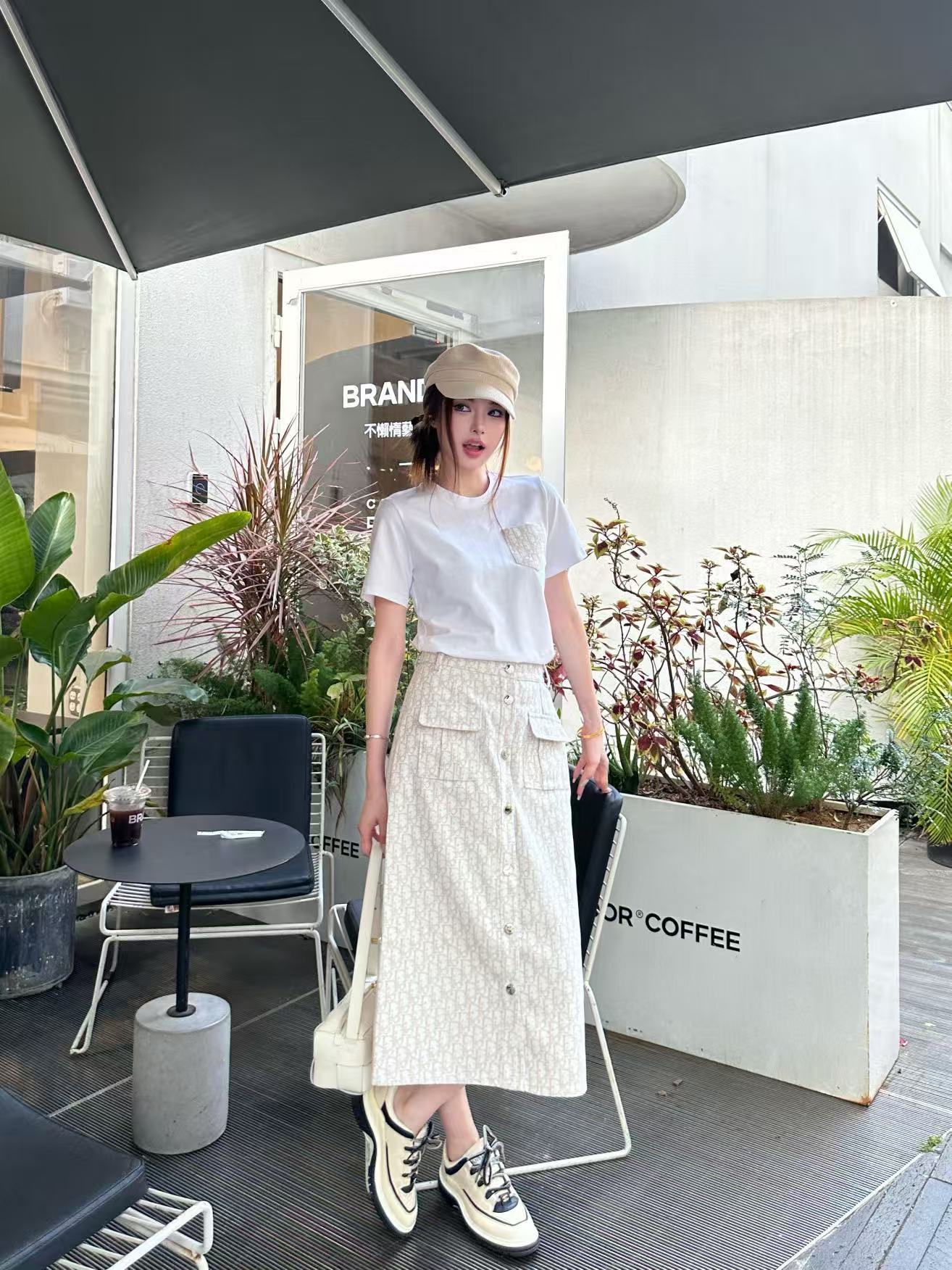 DIOR 高品質ポケットTシャツ ＋ スカート【50％割引+送料無料】