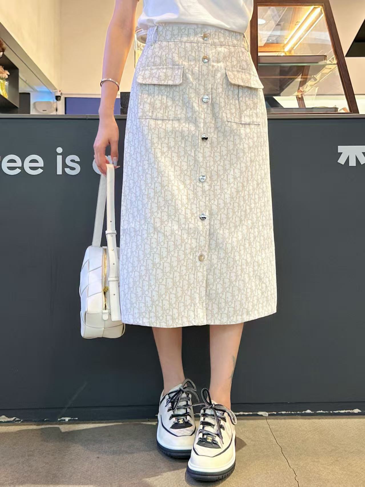 DIOR 高品質ポケットTシャツ ＋ スカート【50％割引+送料無料】