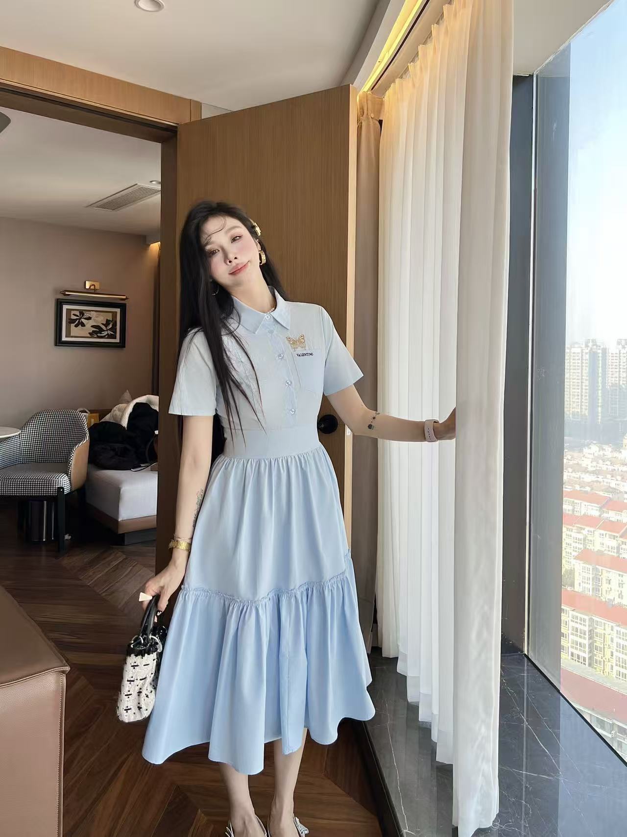 VALENT1NO 高品質バタフライドレス【50％割引+送料無料】