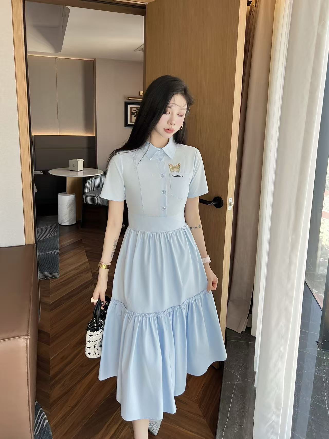 VALENT1NO 高品質バタフライドレス【50％割引+送料無料】