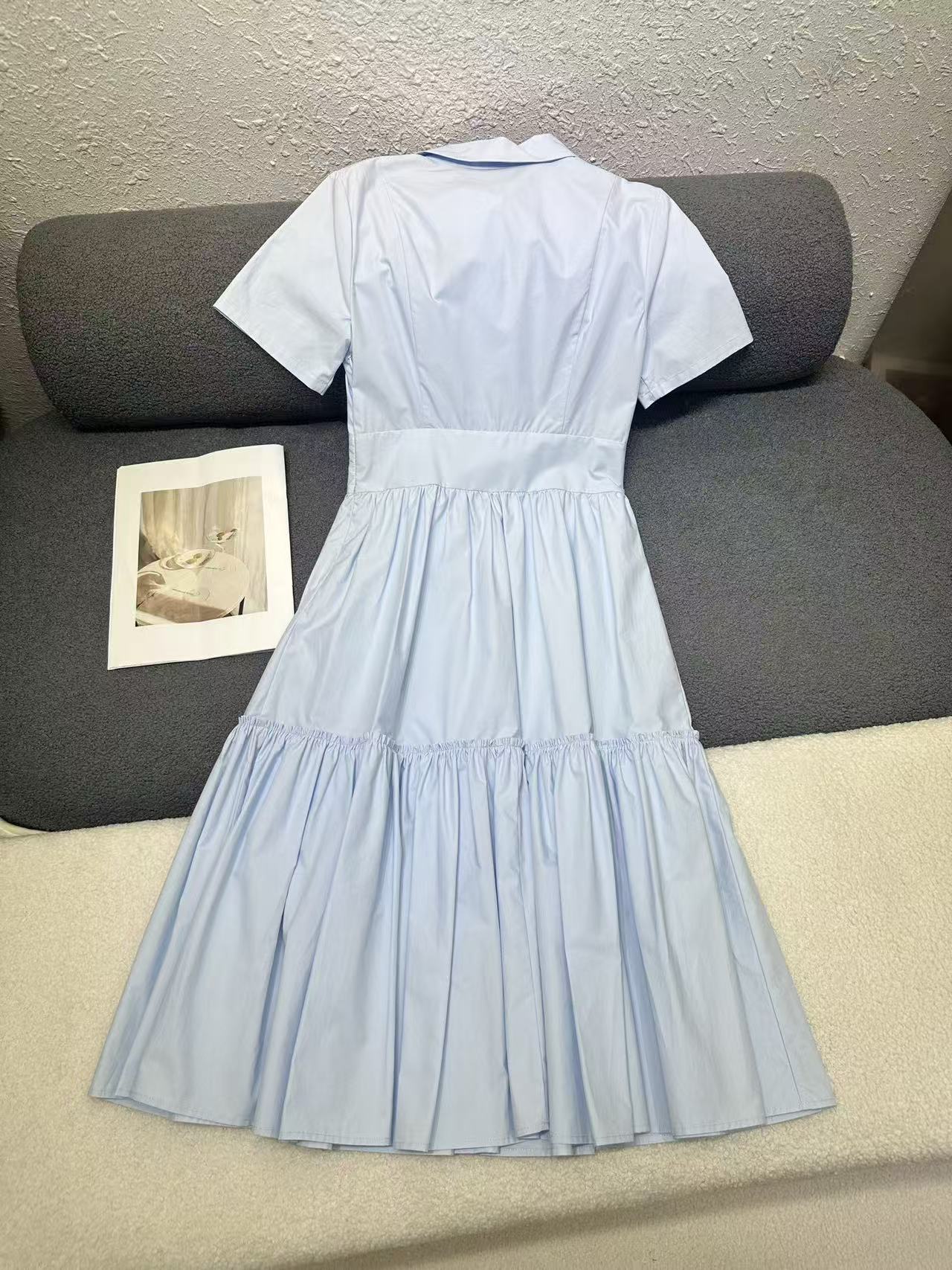 VALENT1NO 高品質バタフライドレス【50％割引+送料無料】