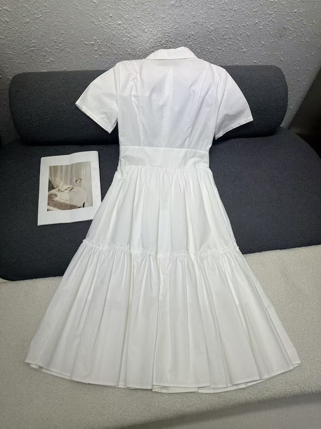 VALENT1NO 高品質バタフライドレス【50％割引+送料無料】