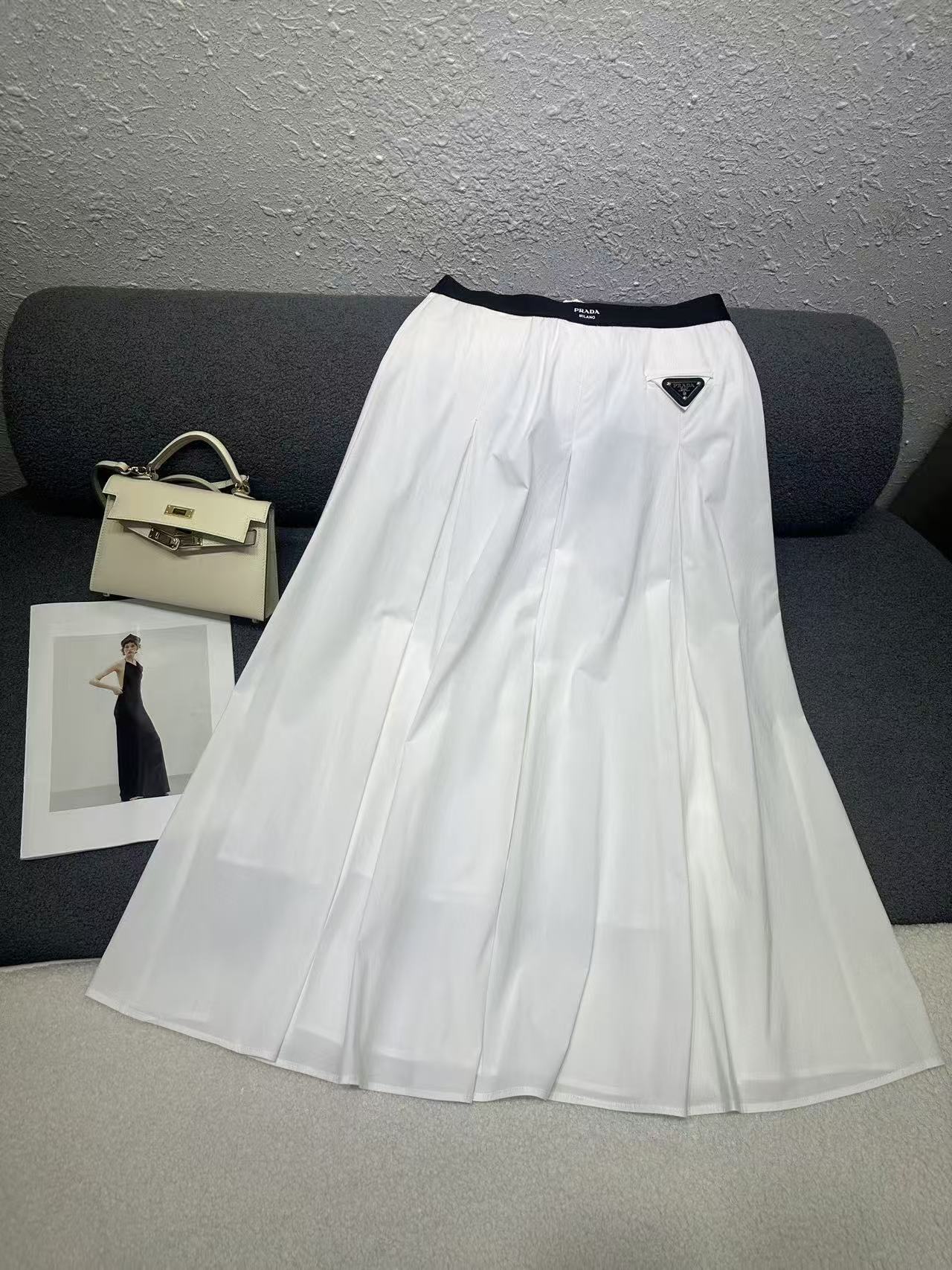 PR4DA トライアングルロゴ入り高品質スカート【50％割引+送料無料】