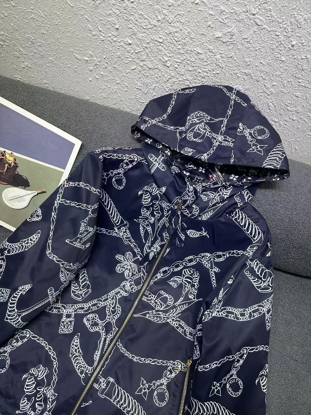 LV 高品質プリント リバーシブル フーデッドジャケット【50％割引+送料無料】