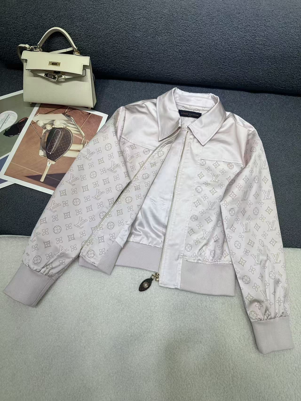 LV 高品質プリント ジップアップ襟付きジャケット【50％割引+送料無料】