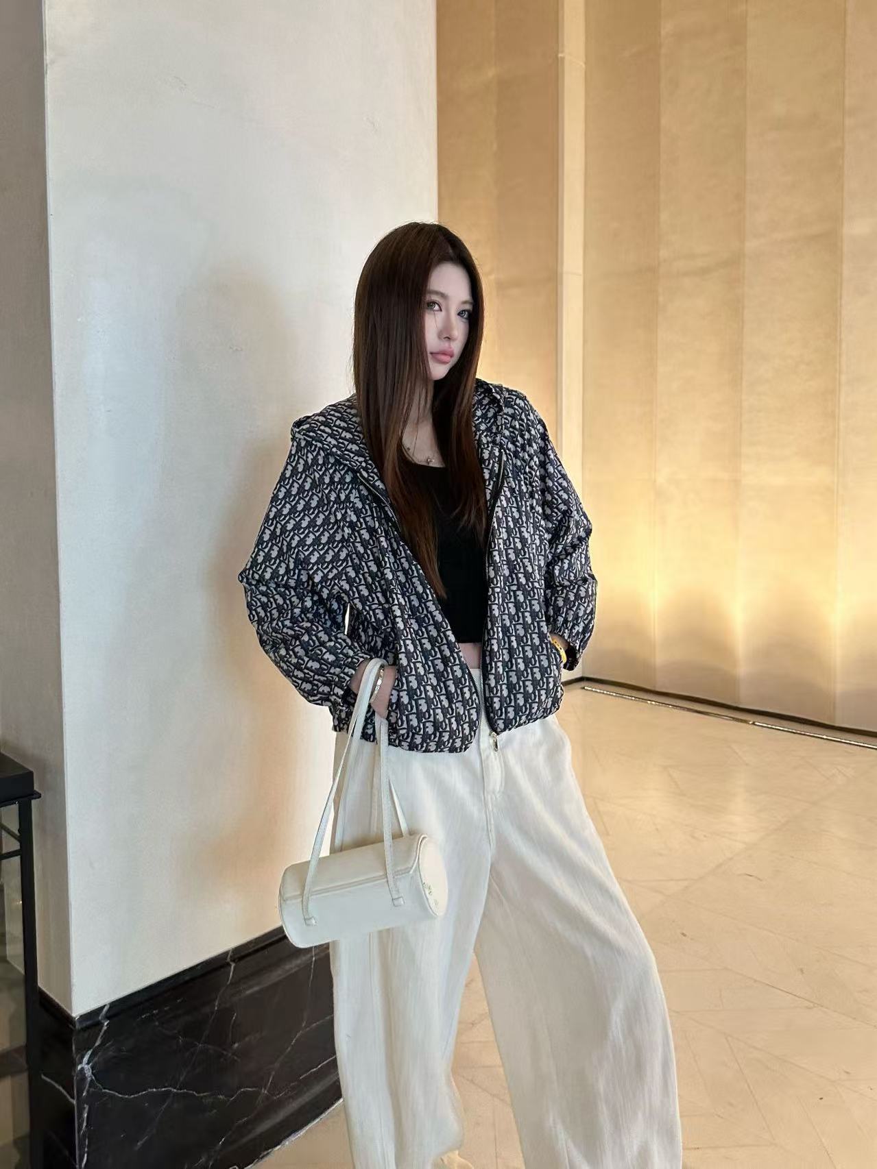 LV 高品質ジャカード フード付きUVカットジャケット【50％割引+送料無料】