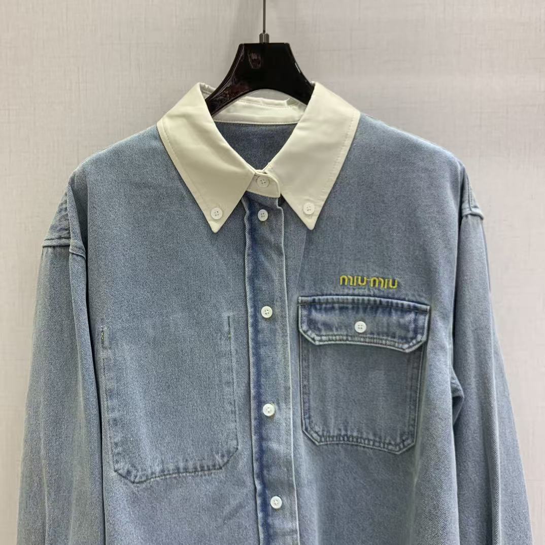 M1UM1U 刺繍入りレターポケット デニムシャツ【50％割引+送料無料】