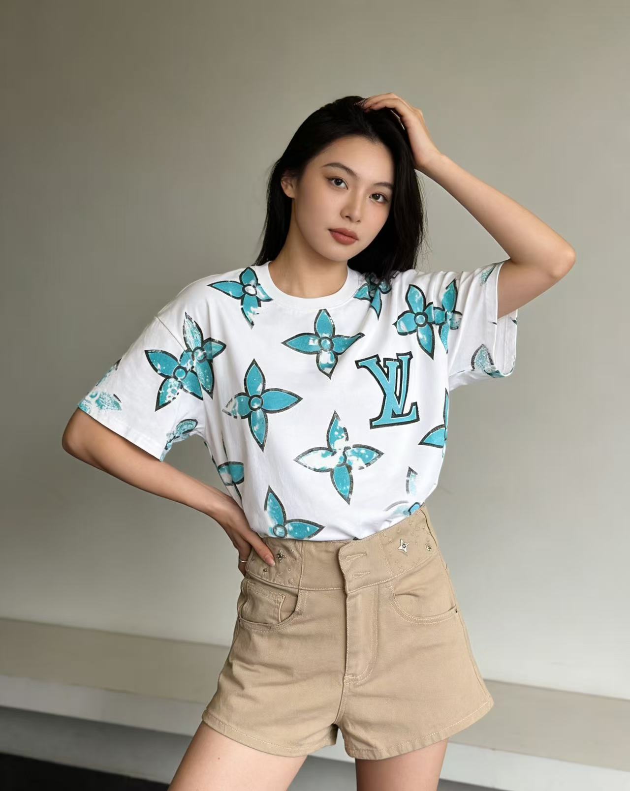 LV 四つ葉のクローバーTシャツ【50％割引+送料無料】