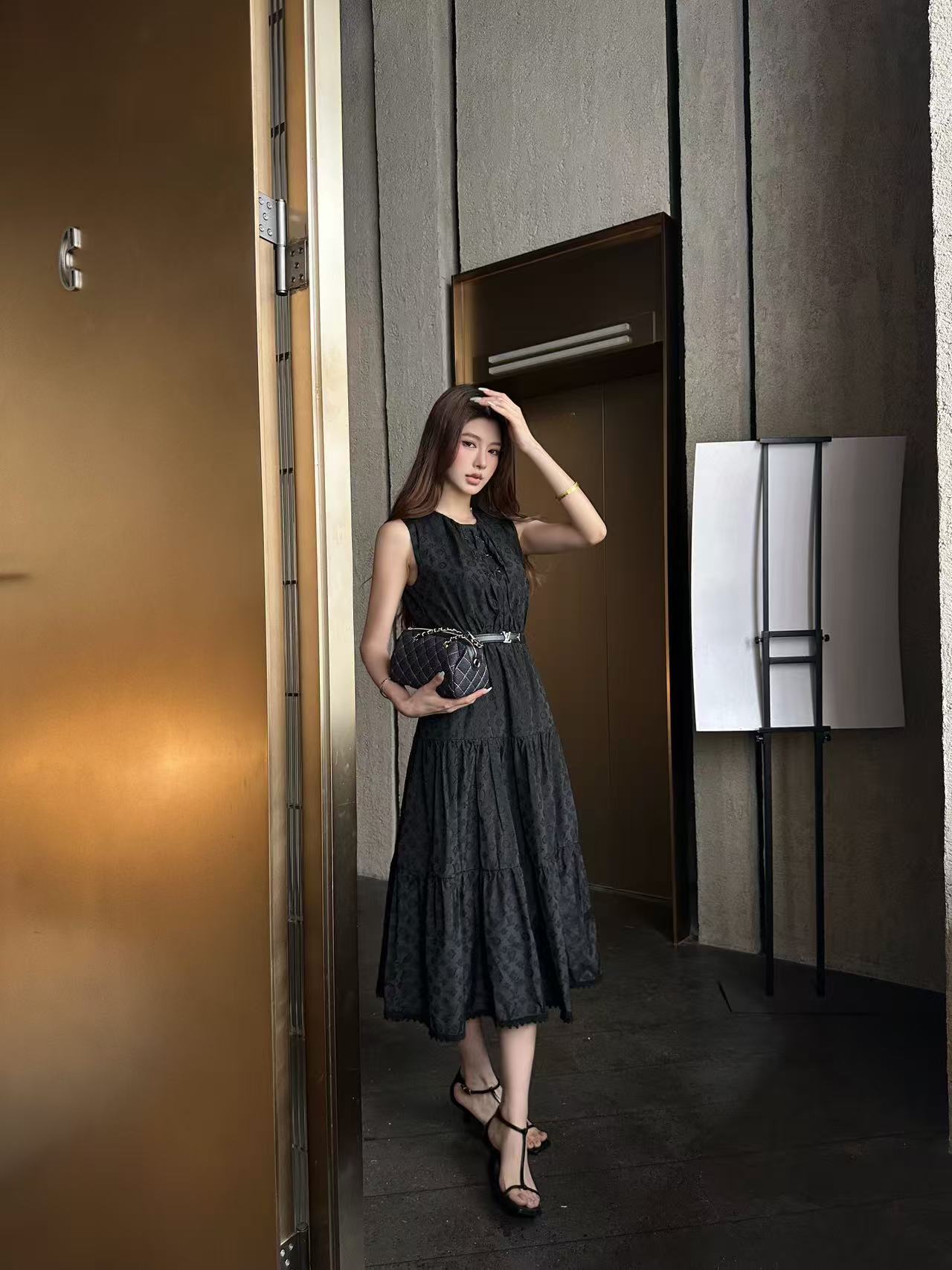 LV 高品質プリント ノースリーブワンピース【50％割引+送料無料】