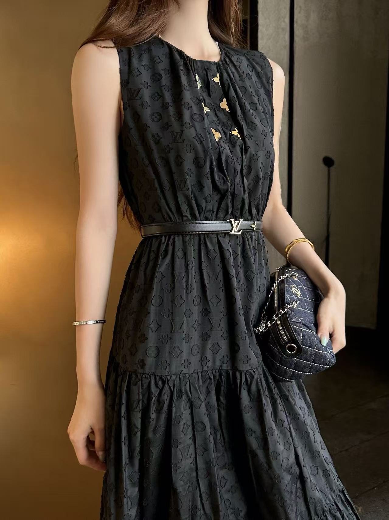 LV 高品質プリント ノースリーブワンピース【50％割引+送料無料】